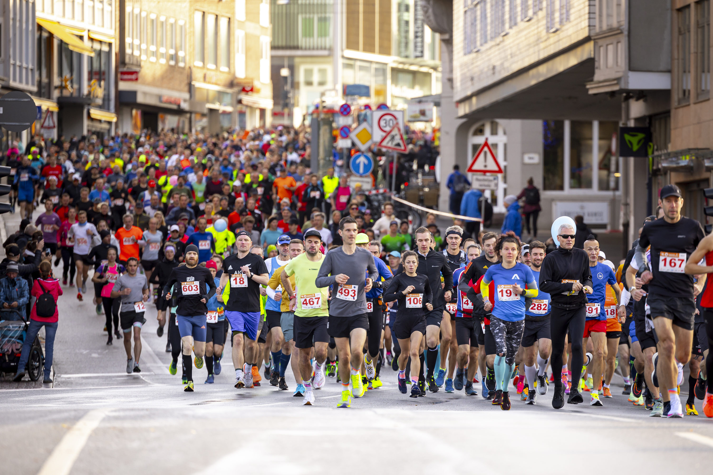 Läufer beim Stadtwerke Lübeck Marathon