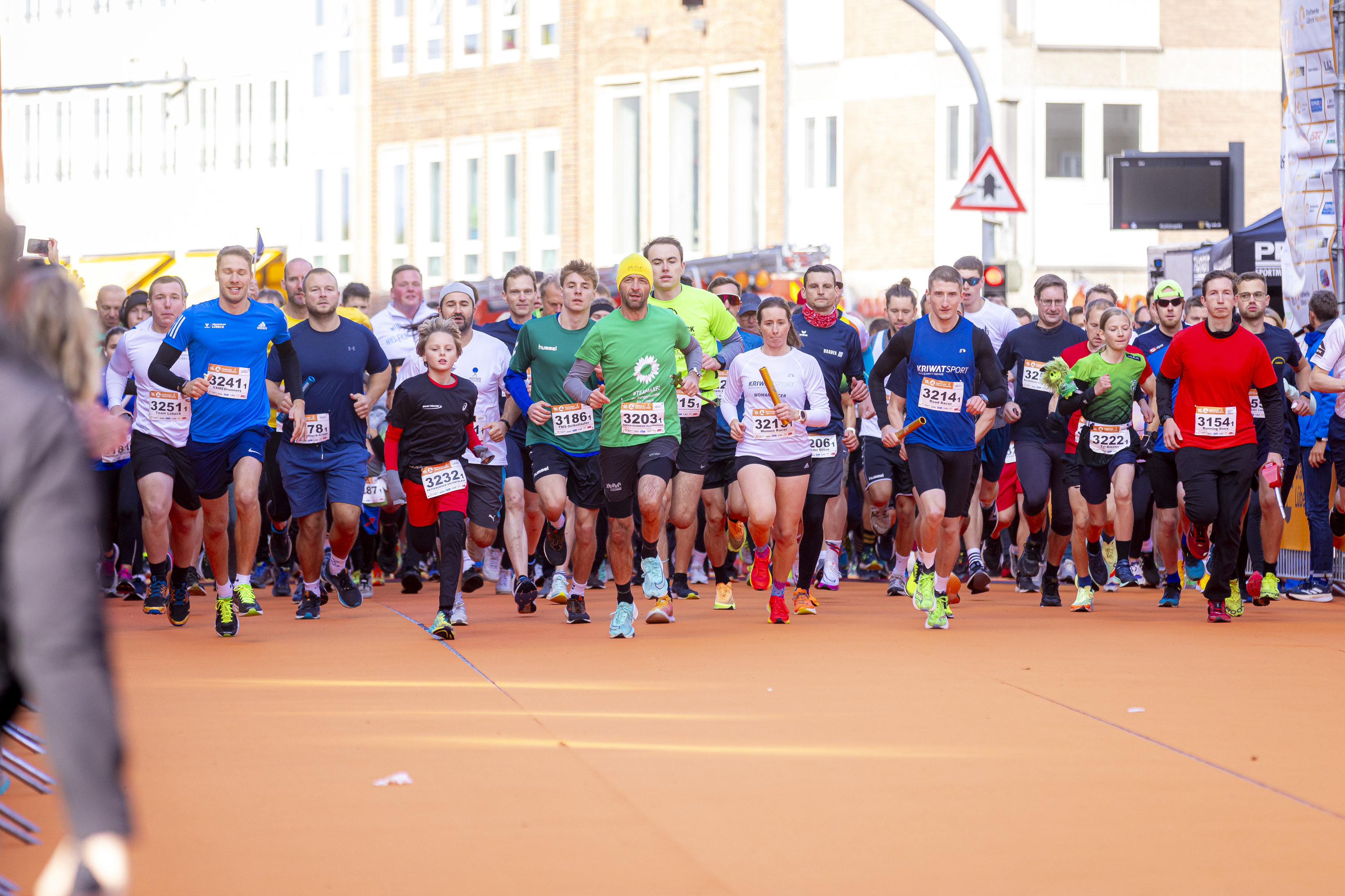 Start des Stadtwerke Lübeck Marathon
